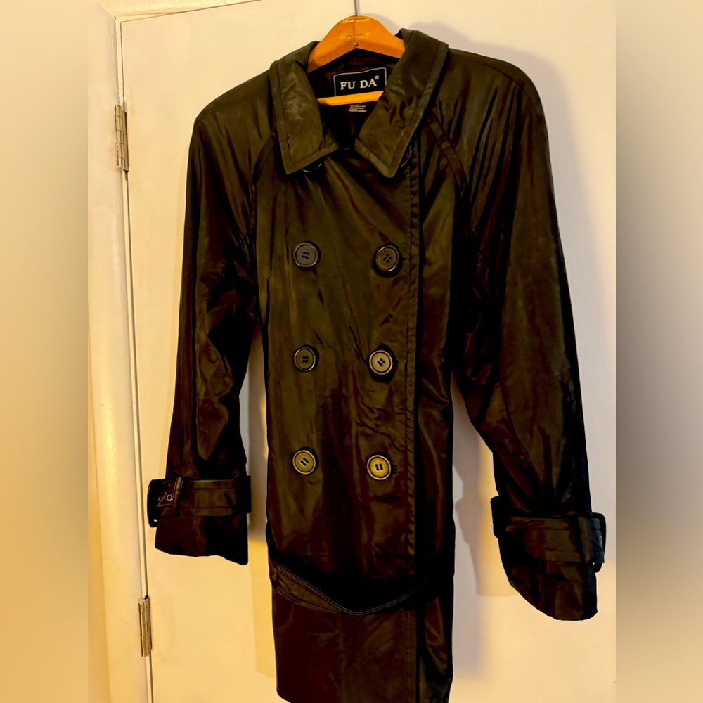 Women’s Lg trench coat